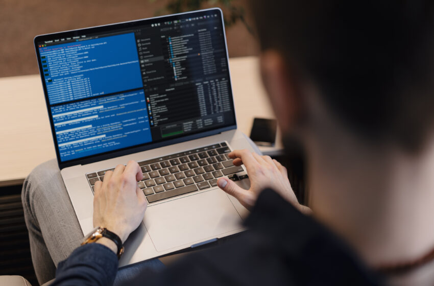  Kelebihan dan Kelemahan Framework Laravel