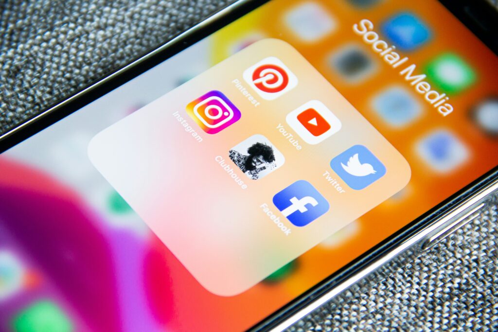 Iklan Social Media