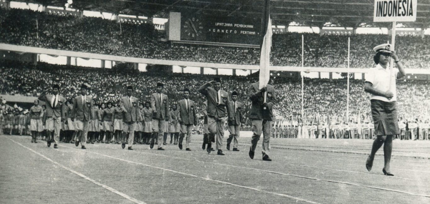 *** Local Caption *** Upacara Pembukaan ( Opening Ceremony ) Ganefo I di Gelora Bung Karno, Senayan tgl 10 November 1963A 38 T 1963 H 18