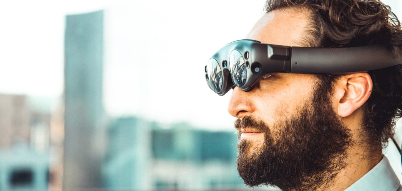 Jangan Salah! Ini Perbedaan AR dan VR (Sumber: Unsplash)